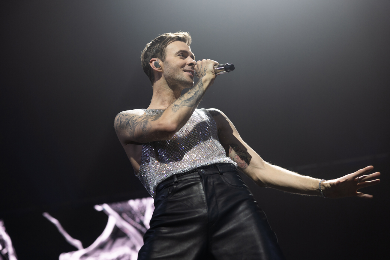 Макс Барских пошутил о мобилизации во время концерта: как отреагировали украинцы